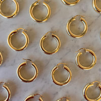 Lara Hoops