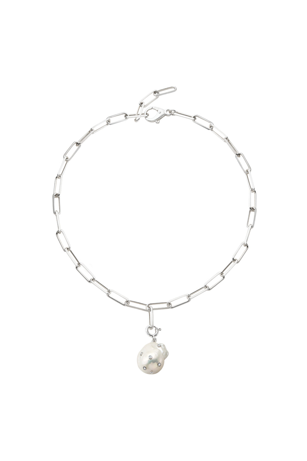 Pearl pendant with set Zircons
