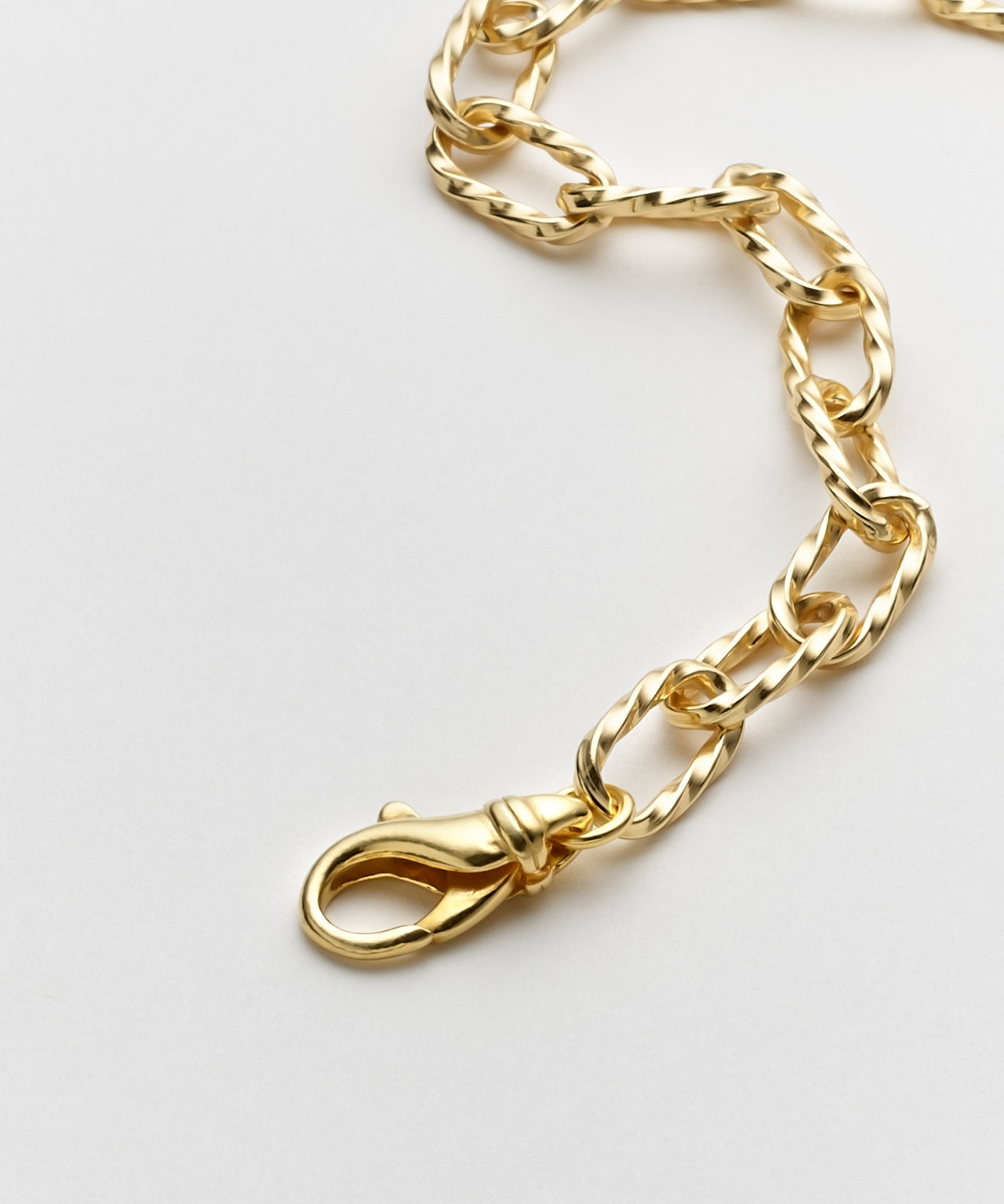 Alva Chain Bracelet