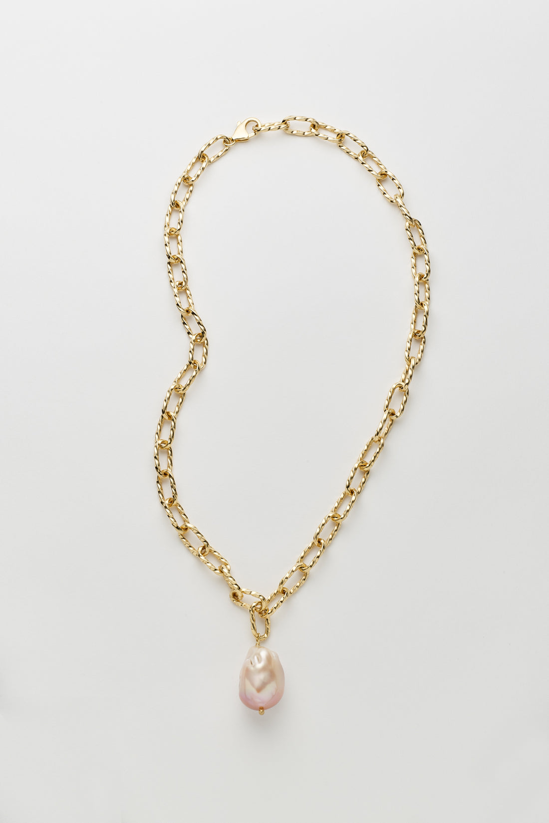 Alva Necklace with Pearl Pendant
