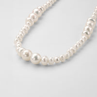 Cosma Pearl Necklace