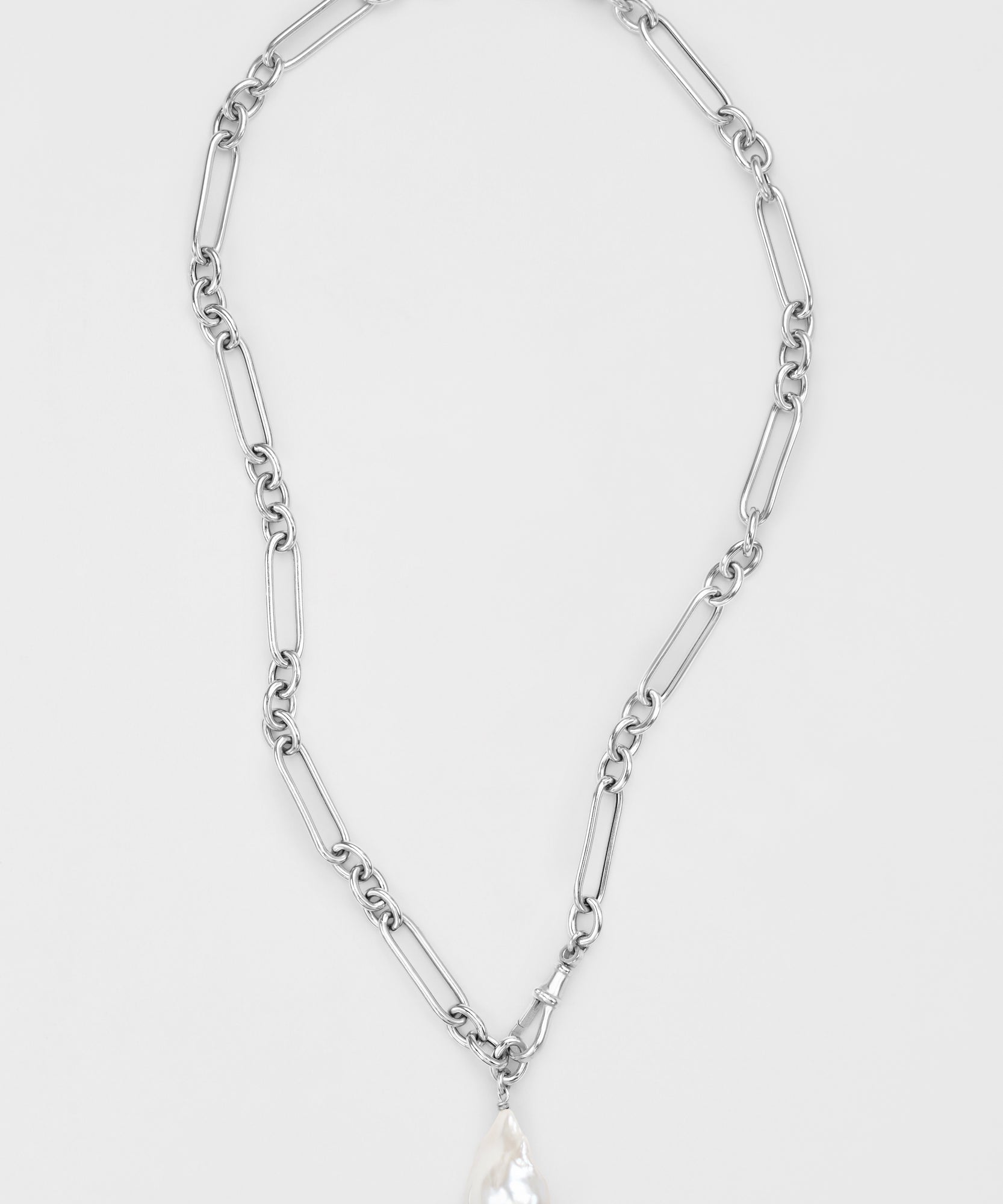 Delphine Chain Necklace