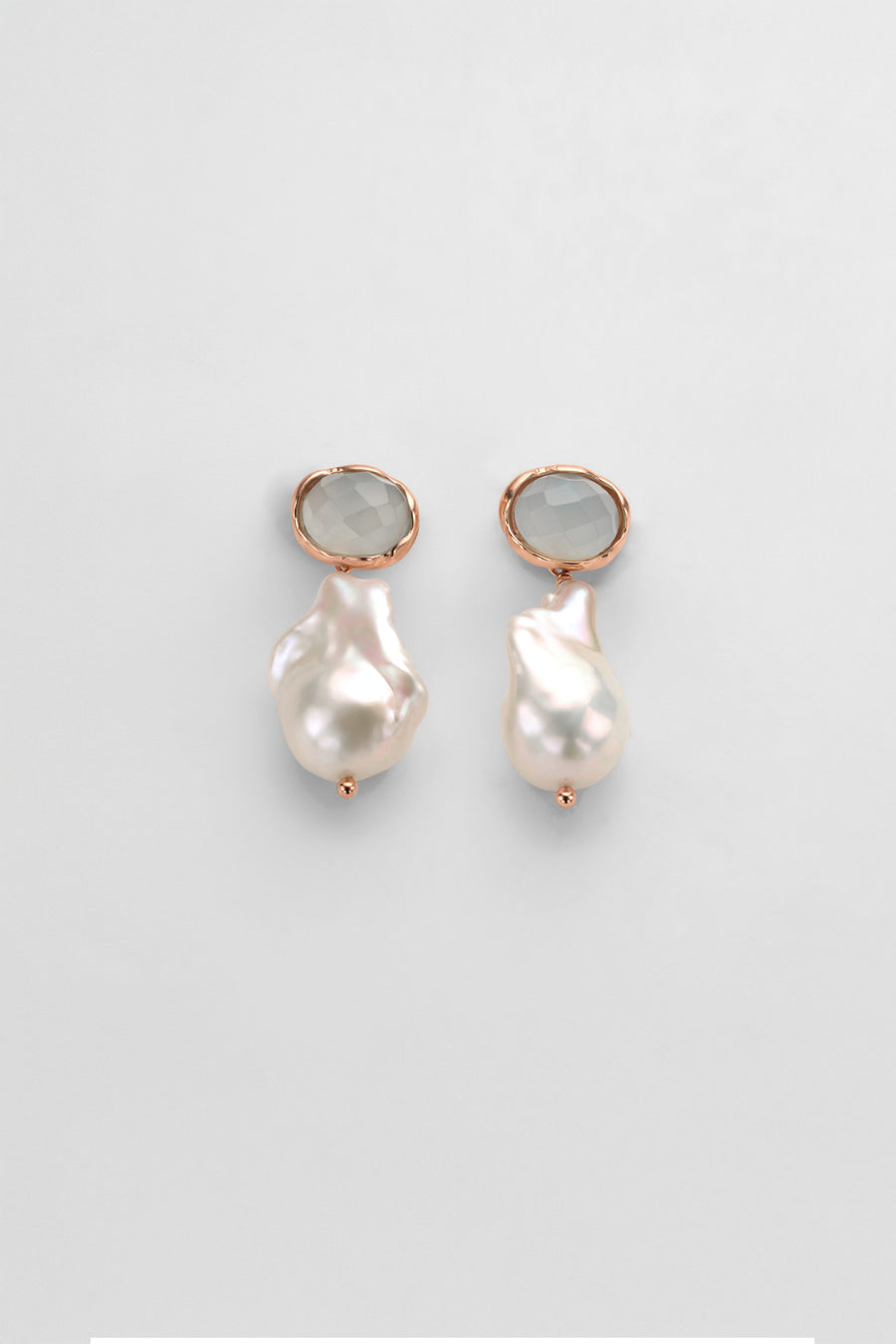 Lyra Pearl Earrings with Chalcedony