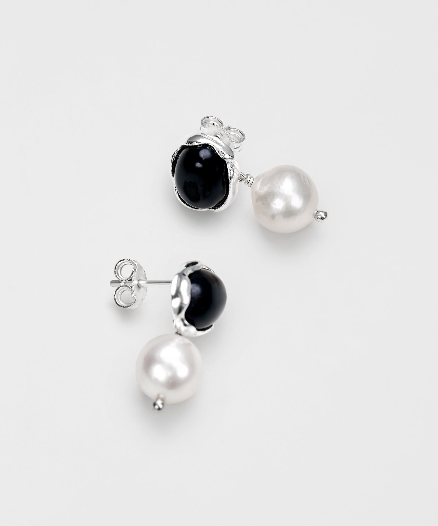 Rhea Earrings