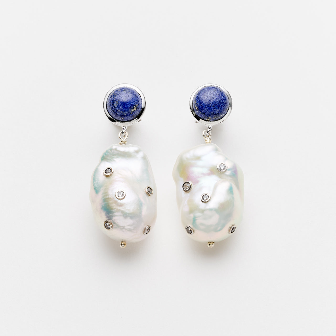 Anita Pearl Earrings