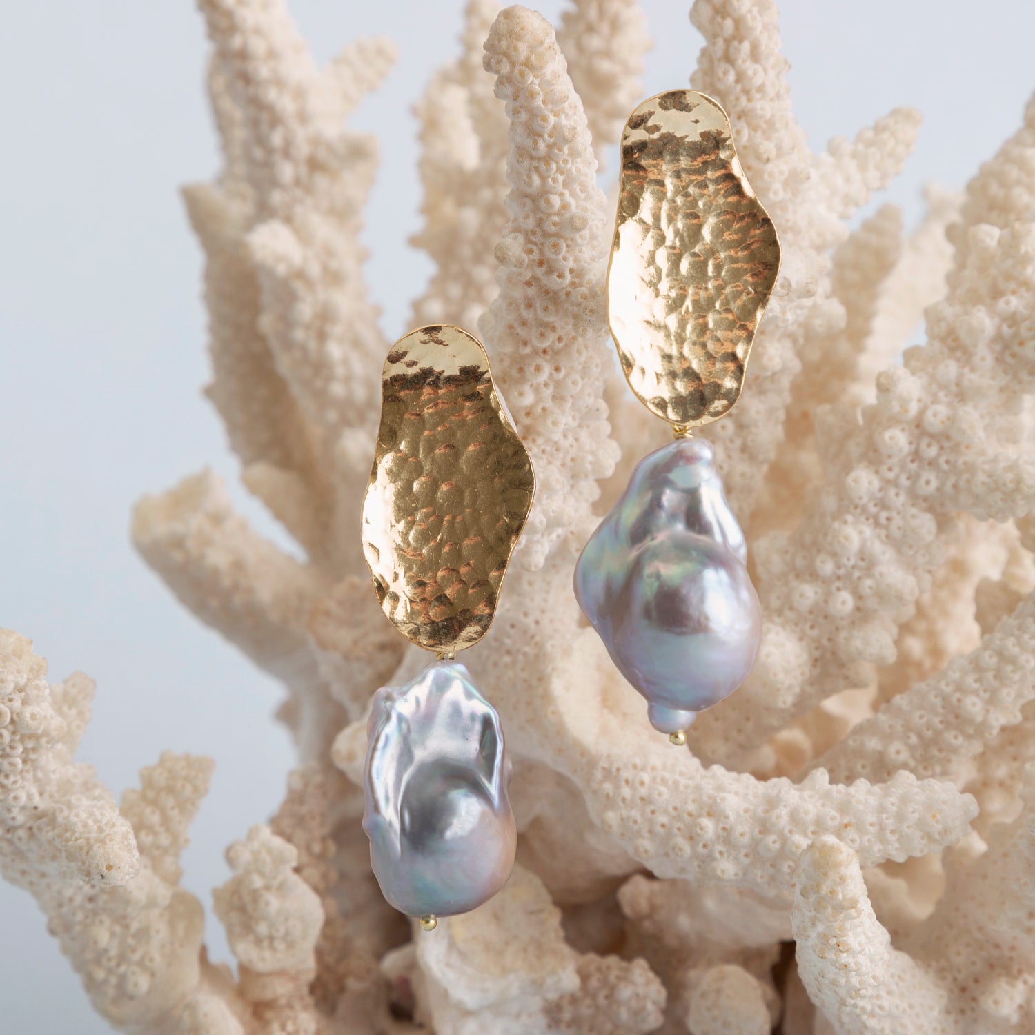 Elettra Grey Pearl Earrings